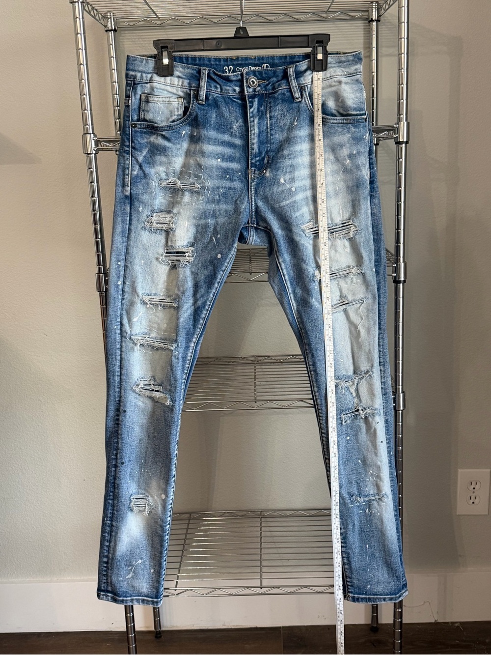 Crysp Denim Distressed Skinny Jeans with Paint-Splatter